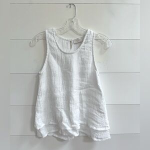 Nomad The Label Linen Top